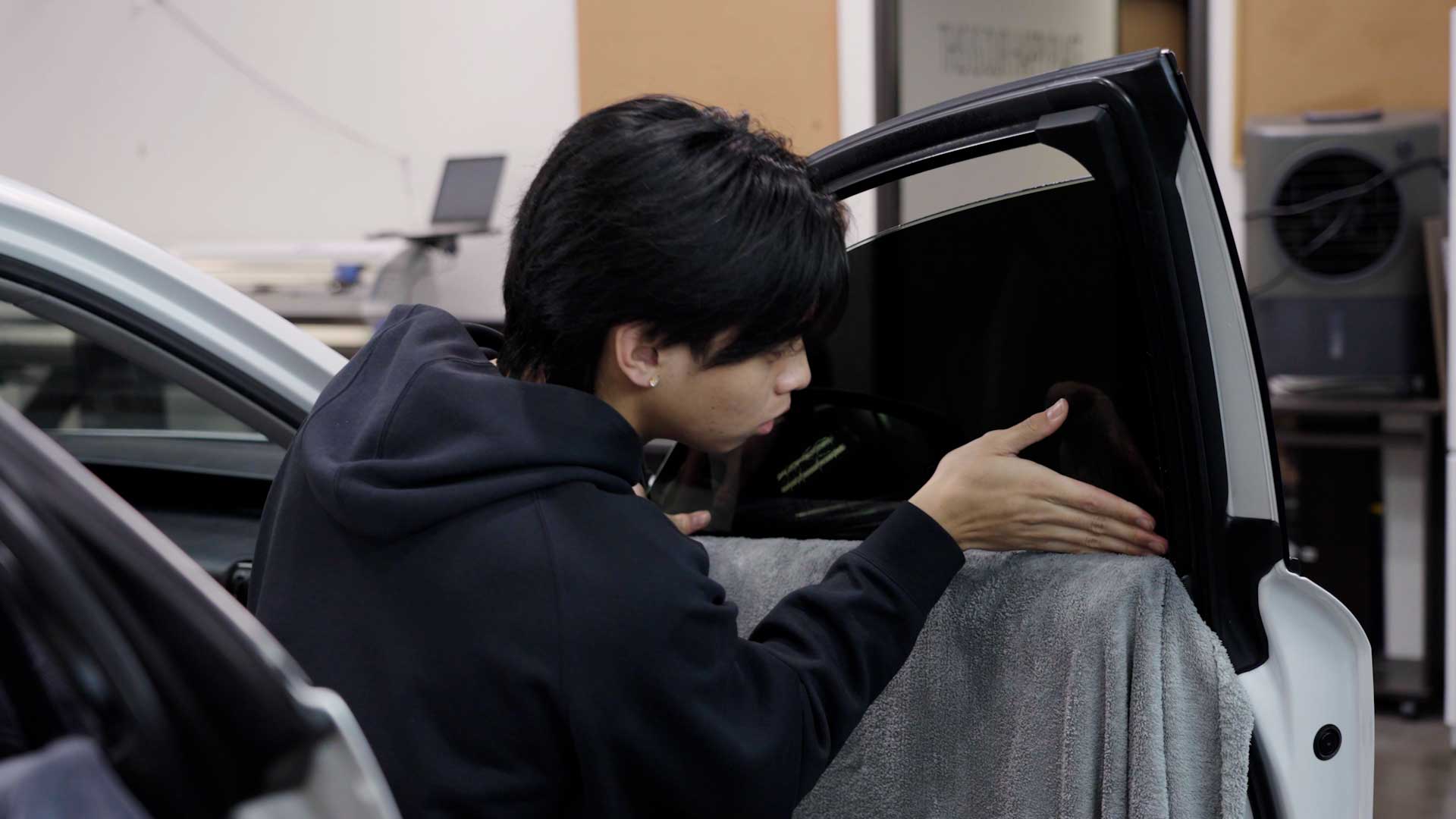 Expert Tesla Window Tinting in Sun City Center