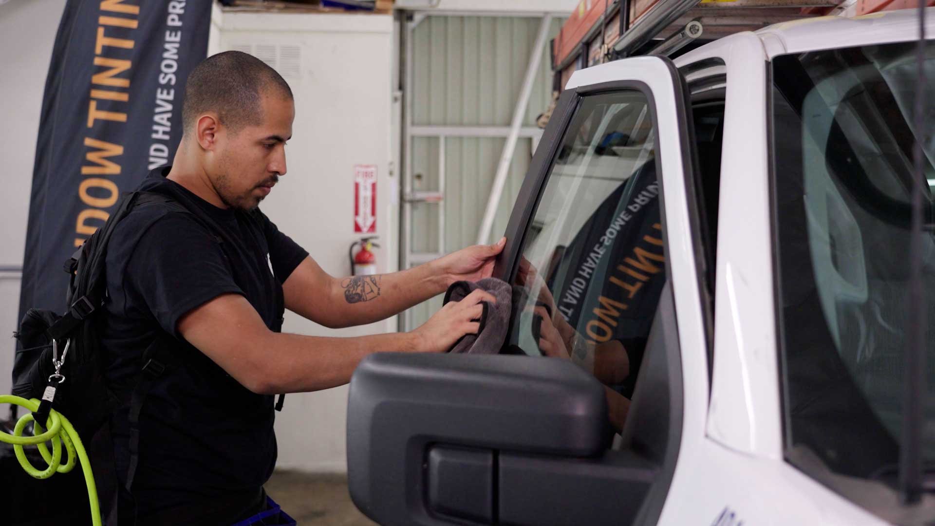 Illegal Window Tinting Laws and Responsibilities in TX