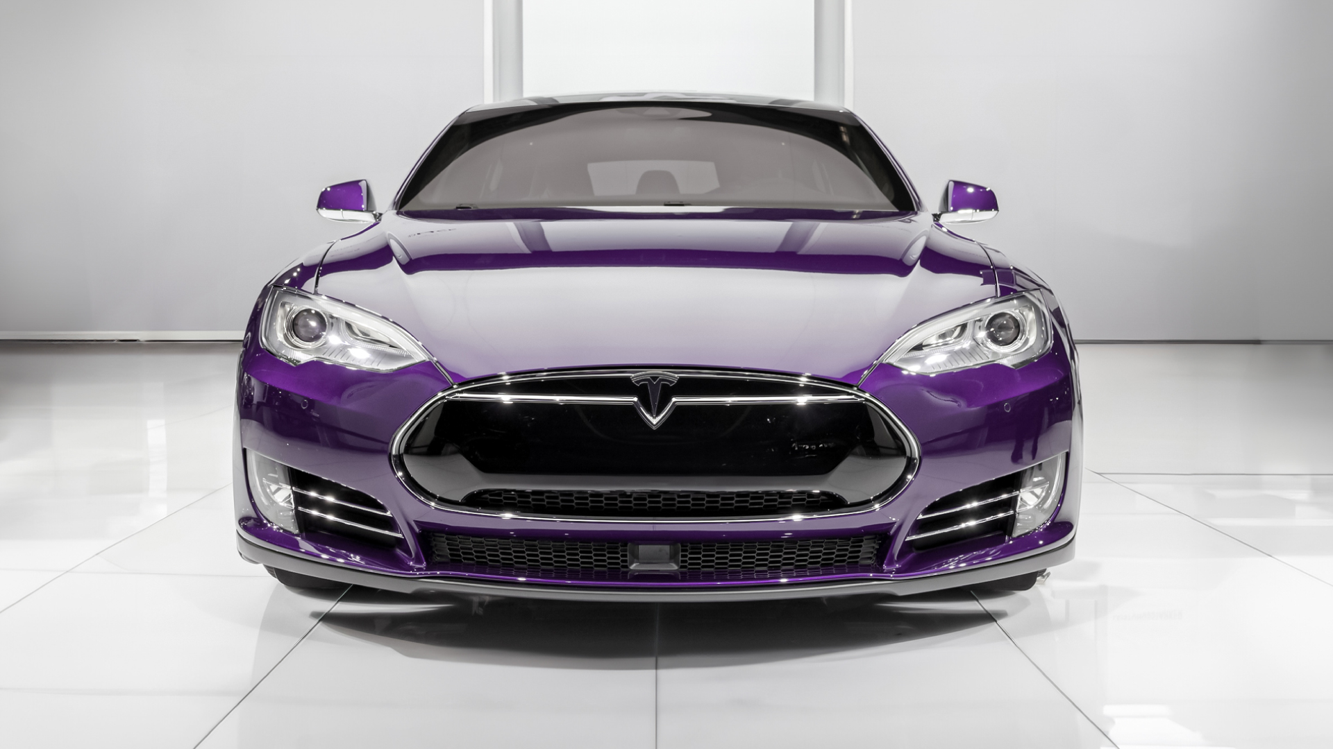 Save up to 1 kWh per hour for air-con​ California