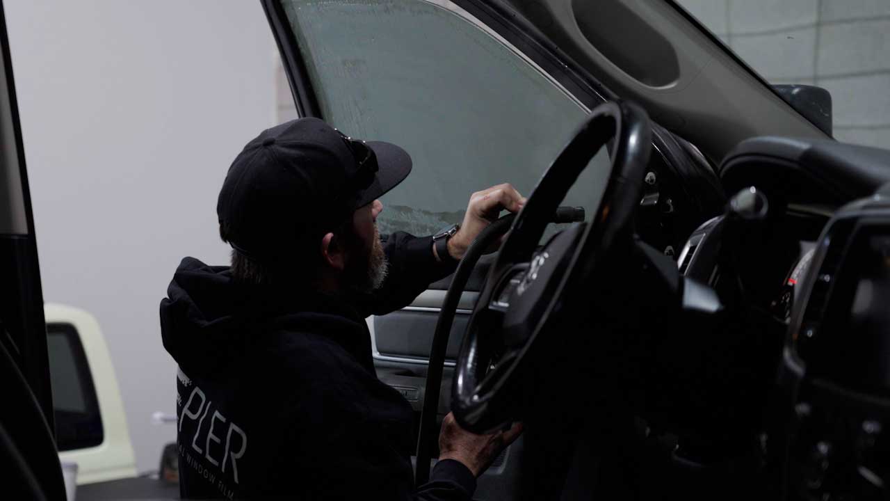 Expert Window Film Removal and Tint Law Guidance in LA