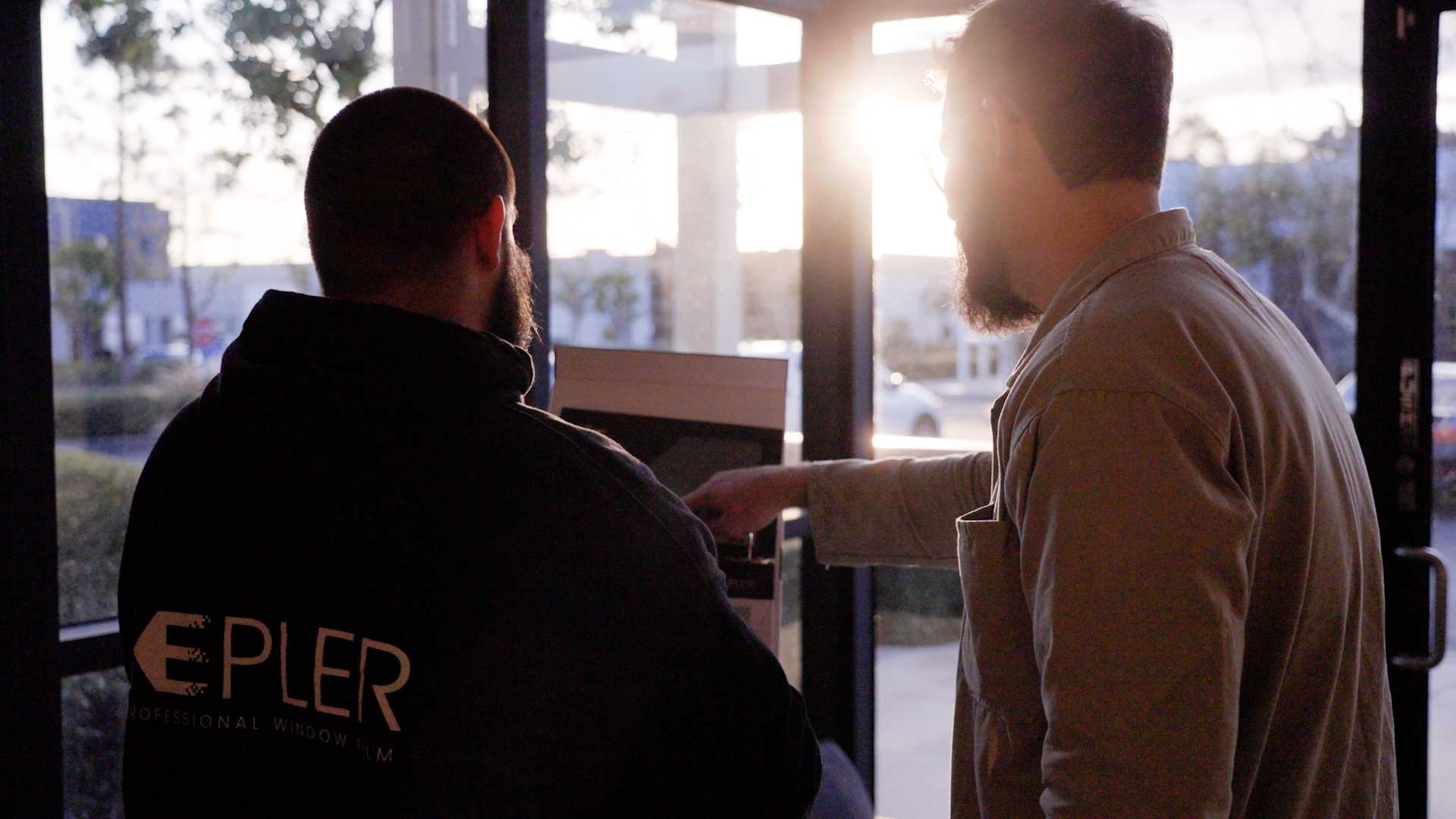 Kepler Specialist Discussing Commercial Window Tinting Prices with Customer in Illinois