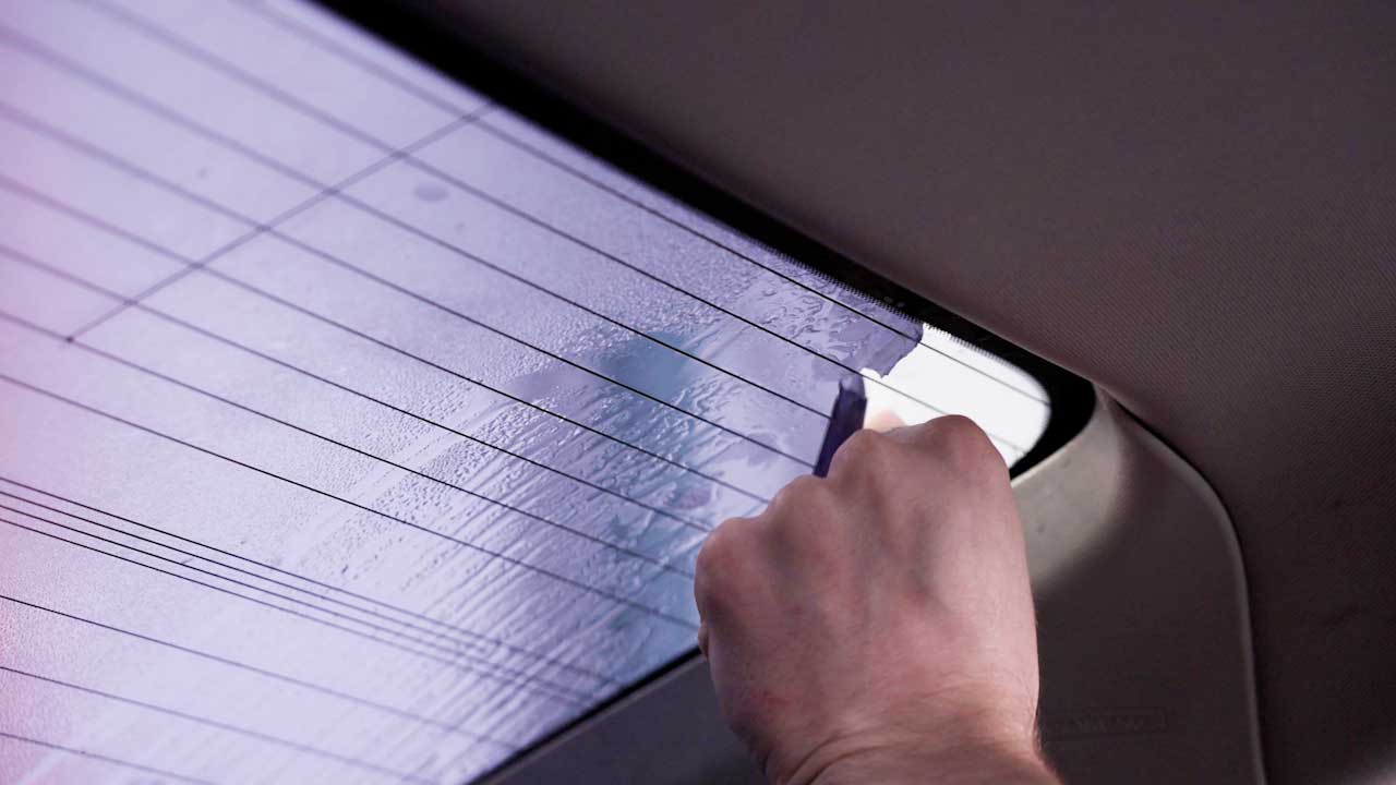 Professional Tesla Glass Tint Removal in Sun City Center