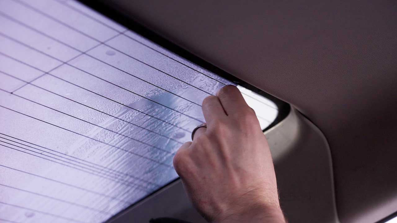 Expert Window Film Removal and Tint Law Guidance in IA