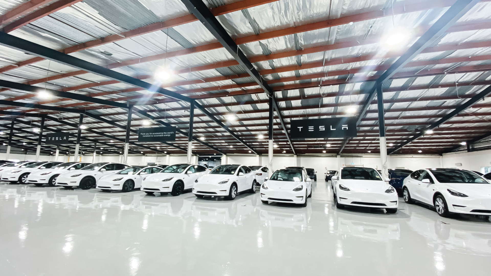 Professional Window Tinting Wisconsin | 45 Tint Locations